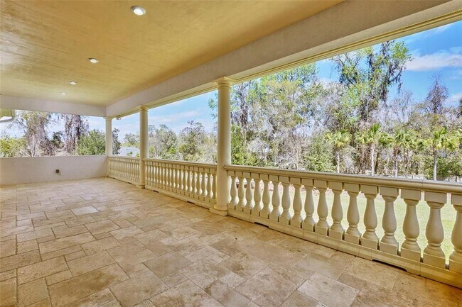 Building Photo - 8604 SW 31st Ave