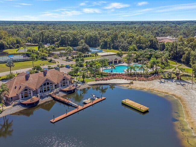 Building Photo - 18022 Maui Isle Dr