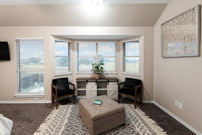 Building Photo - 7418 Lake Livingston Dr