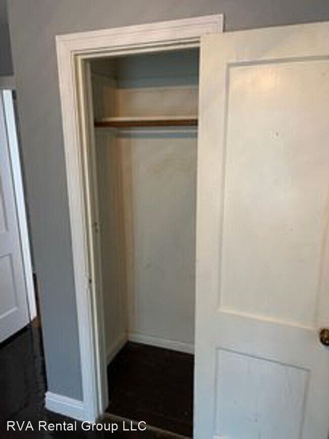 Building Photo - 3 br, 1 bath House - 14 N Lake Ave