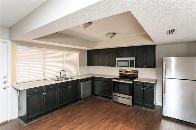 Building Photo - 710 Bluebonnet Dr