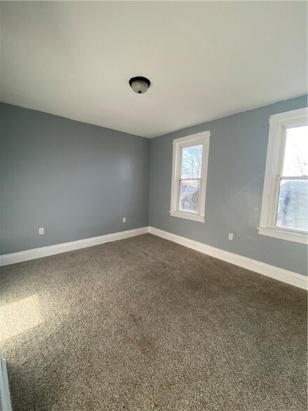 Building Photo - 908 North Ave