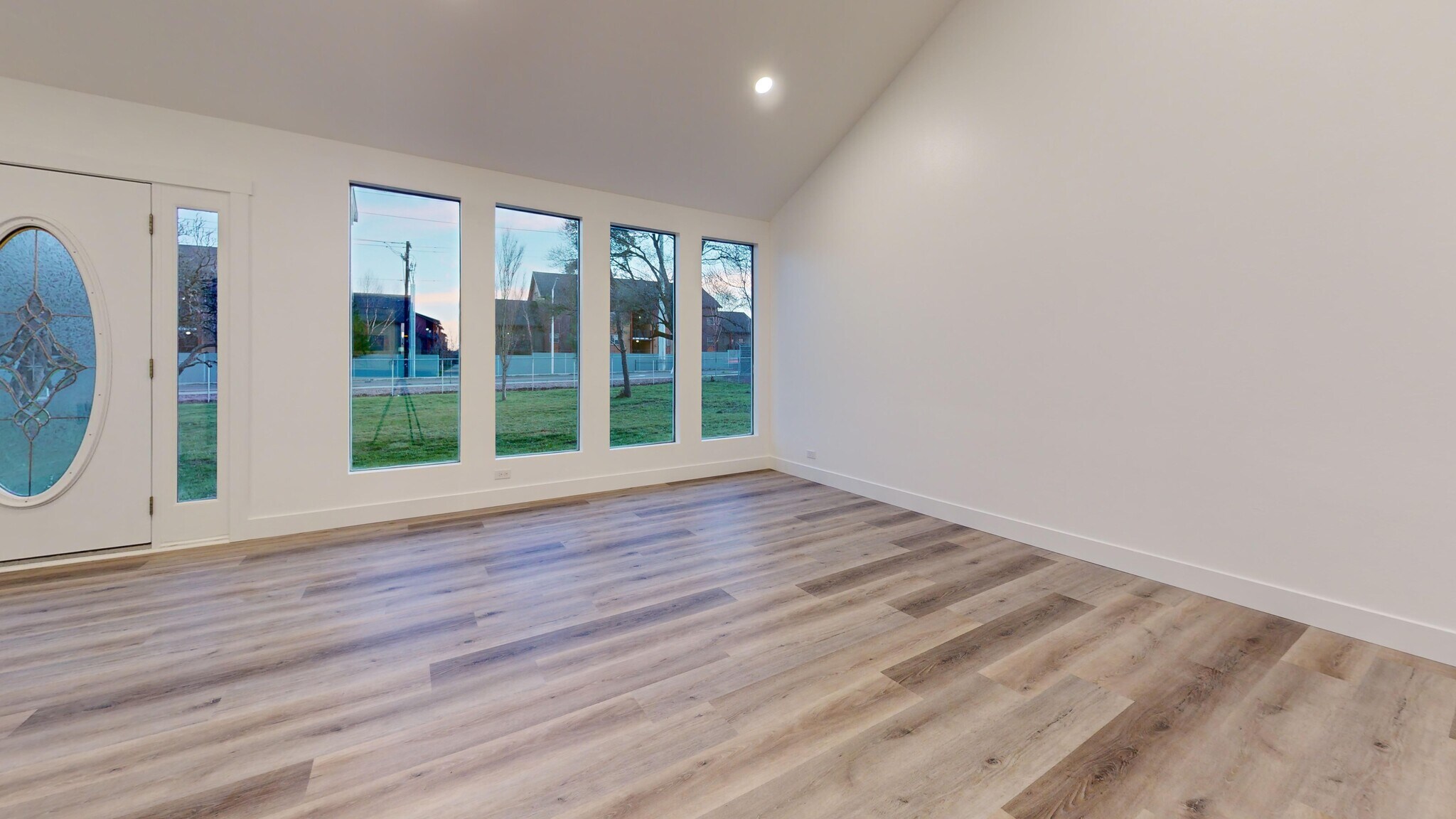 Building Photo - 16702 SE 1st St