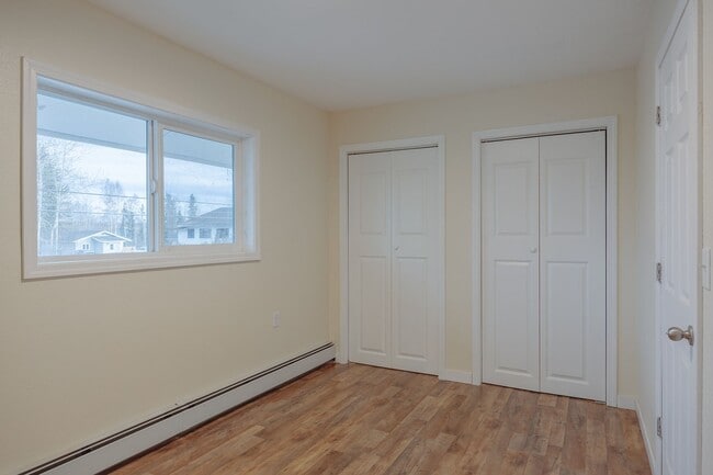 Building Photo - 2126 Rickert St