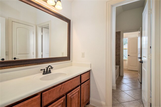 Building Photo - Discover your dream rental in Frisco, Texas!