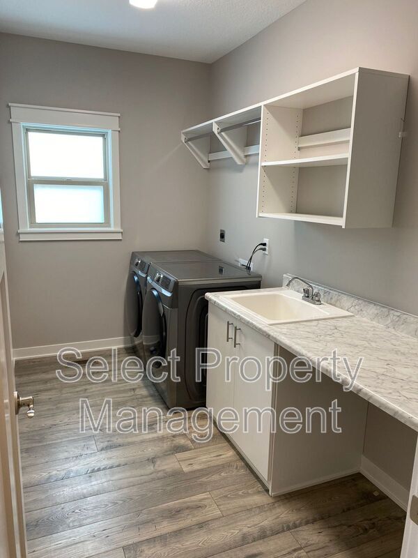 Building Photo - 12581 Berkhill Cv