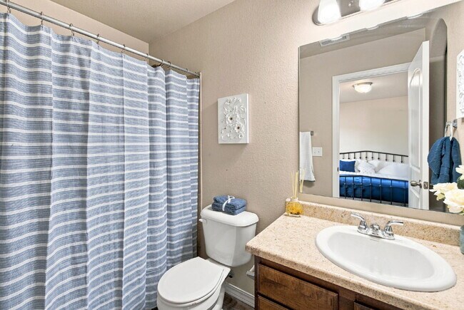 Building Photo - 10864 Traders Pkwy