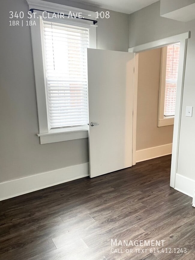 Building Photo - 340 St Clair Ave