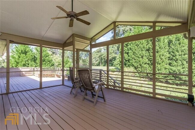 Building Photo - 3745 Creekstone Way