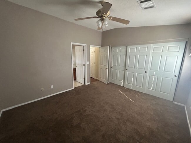 Building Photo - *** MOVE IN SPECIAL - $300.00 OFF FIRST MONTHS RENT***