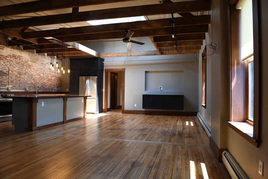 Apartment 4 Living & Kitchen area - 223 Lisbon St