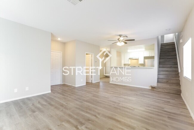 Building Photo - NOW OFFERING FIRST FULL MONTH FREE!