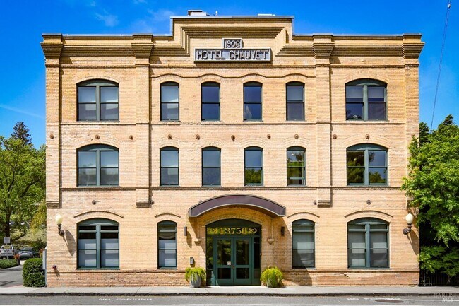 Building Photo - 13756 Arnold Dr