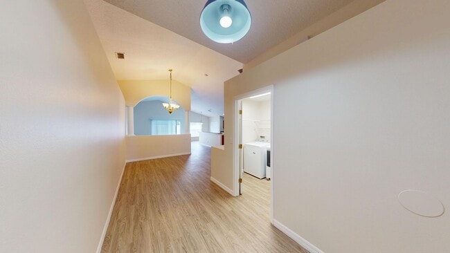 Building Photo - Beautiful 4Bed/ 2Bath Home in Doral Pointe - Kissimmee!!!