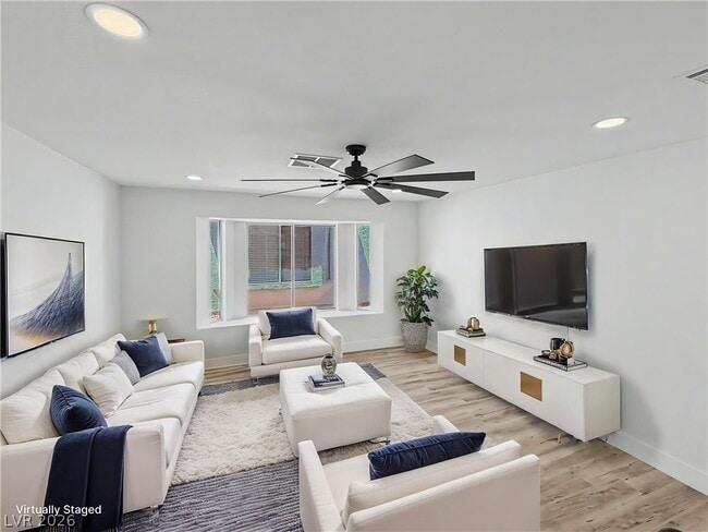 Building Photo - 8977 Paige Rene Ct
