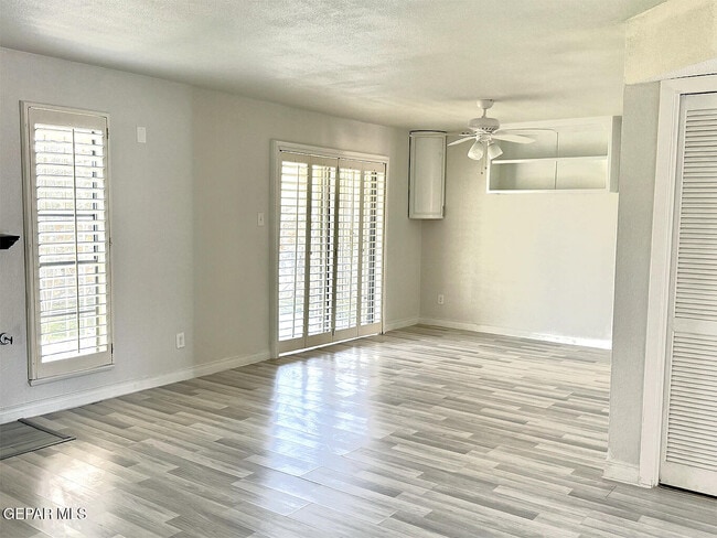 Building Photo - 707 El Pinal Pl