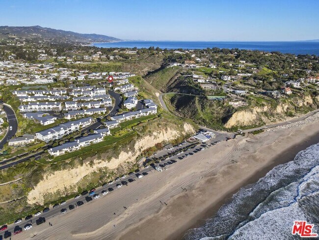 Building Photo - 6801 Seawatch Ln
