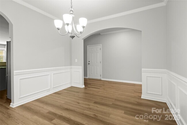 Building Photo - 131 Cherry Bark Dr