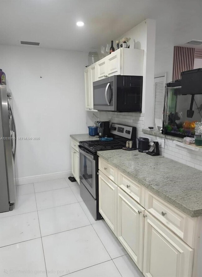 Building Photo - 28501 SW 147th Ct