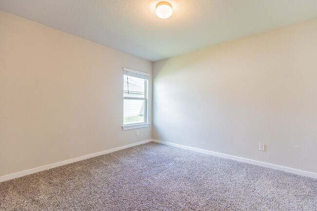 Building Photo - 10583 Penelope Way