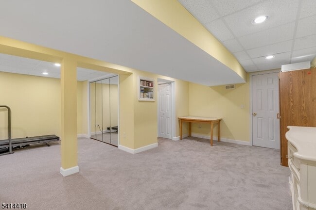 Building Photo - 34 Stockton Ct