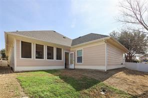 Building Photo - 1305 Stone Mountain Pkwy