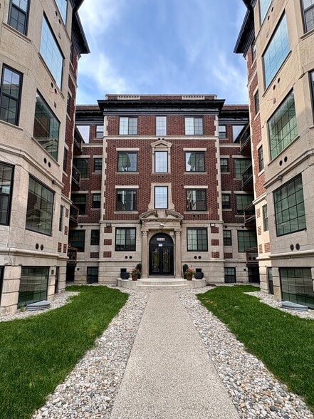 Building Photo - 1800 W Bethune St