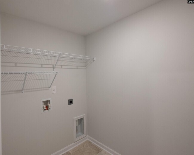 Building Photo - 3025 Hallsdale Dr