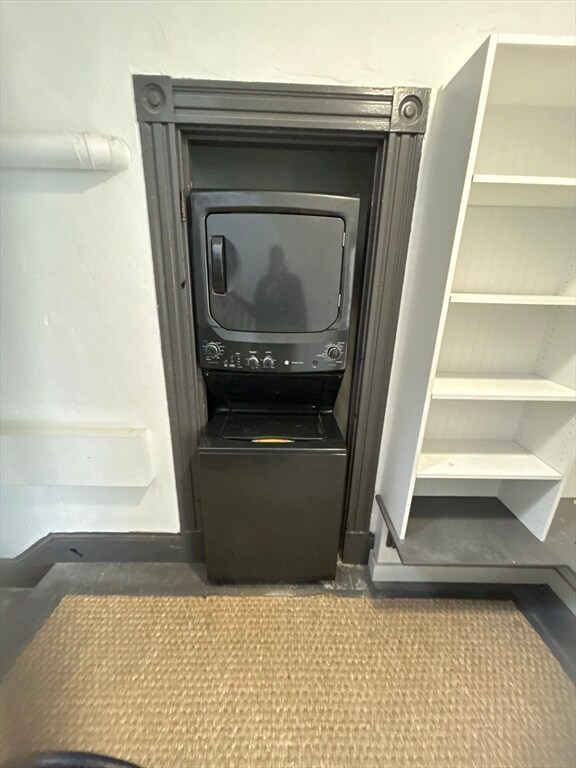 Building Photo - 118 White St