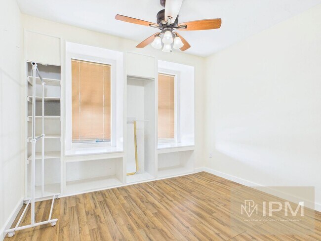 Building Photo - 319 N Penn St