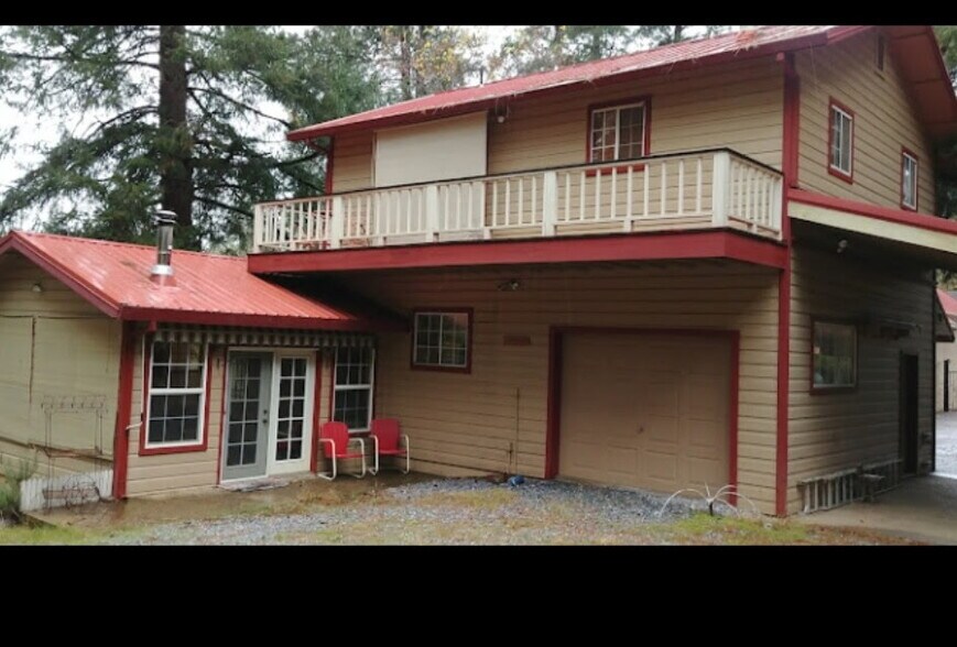 Building Photo - 5030 Newtown Rd