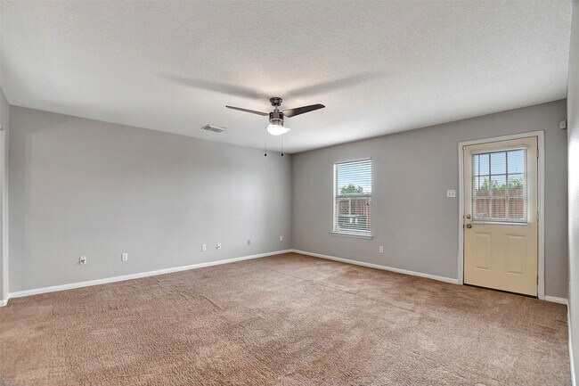 Building Photo - 12319 Chute Forest Ct