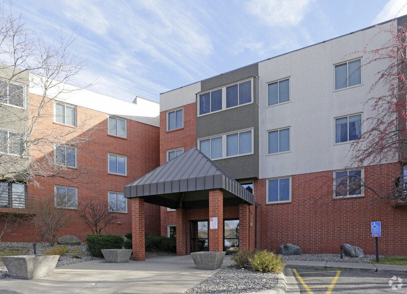 Quail Ridge Apartments 7365 Howard Ln Eden Prairie MN 55346