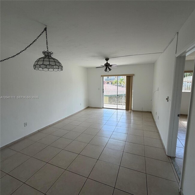 Building Photo - 7505 SW 82nd St