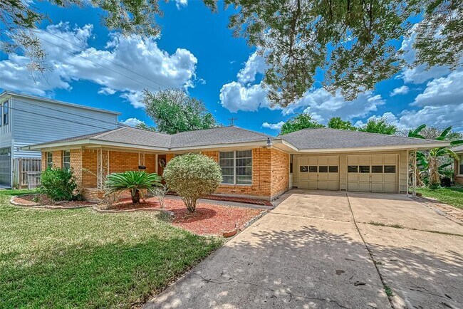 Building Photo - 4117 Lemac Dr
