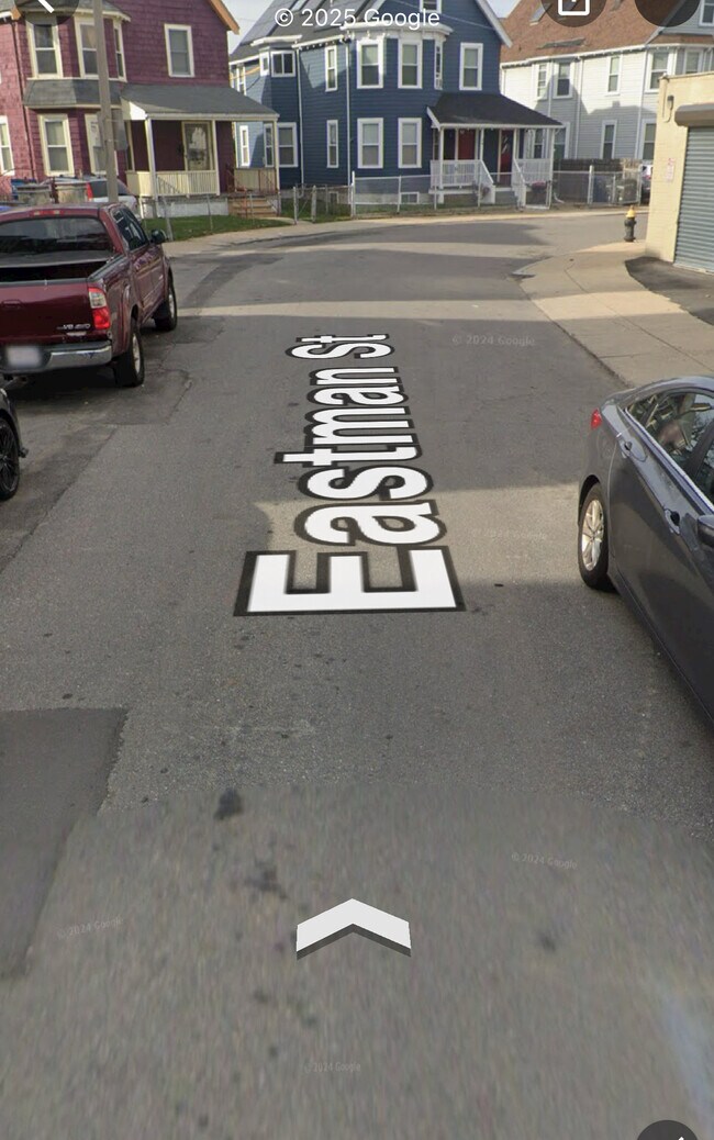 Building Photo - 19 Eastman St