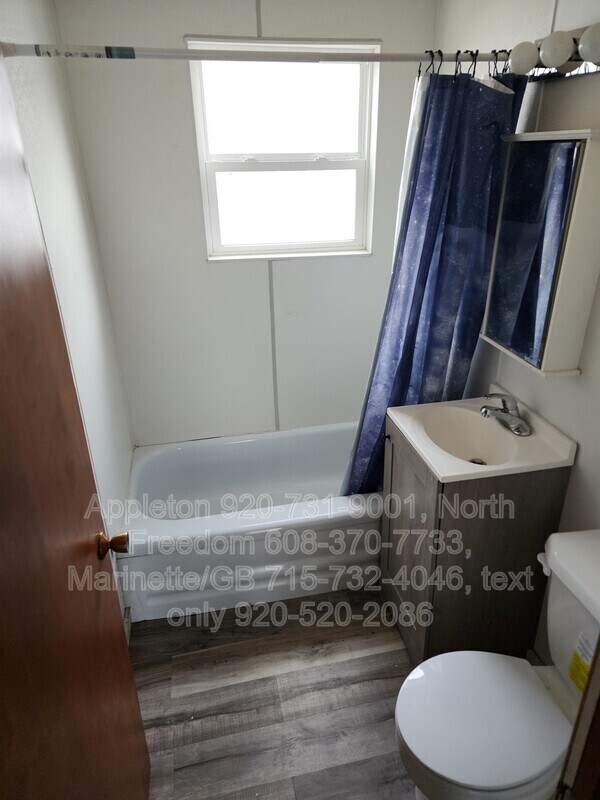 Building Photo - S7559 US-12