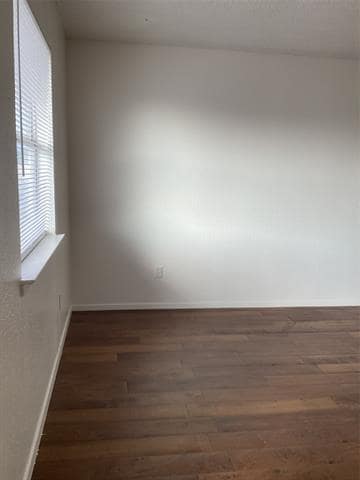 Building Photo - 300 S State Hwy 78