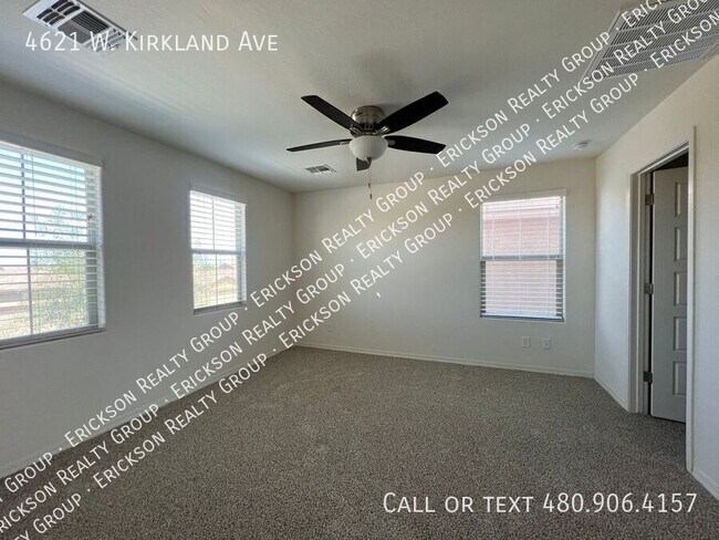 Building Photo - 4621 Kirkland Ave