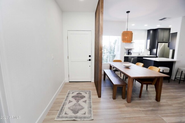 Building Photo - 11333 N 92nd St