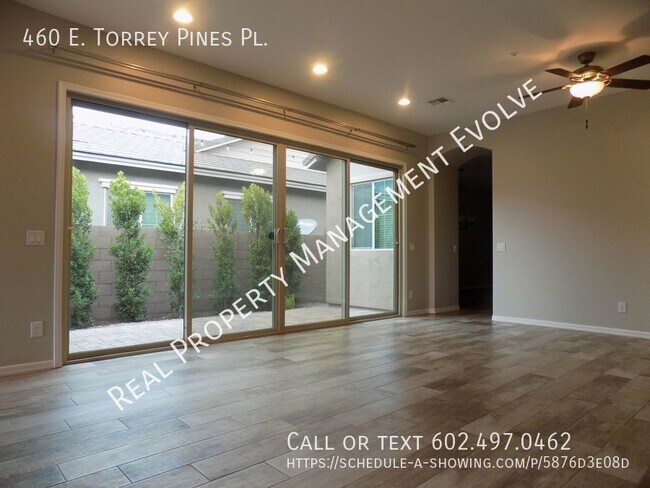 Building Photo - 460 E Torrey Pines Pl