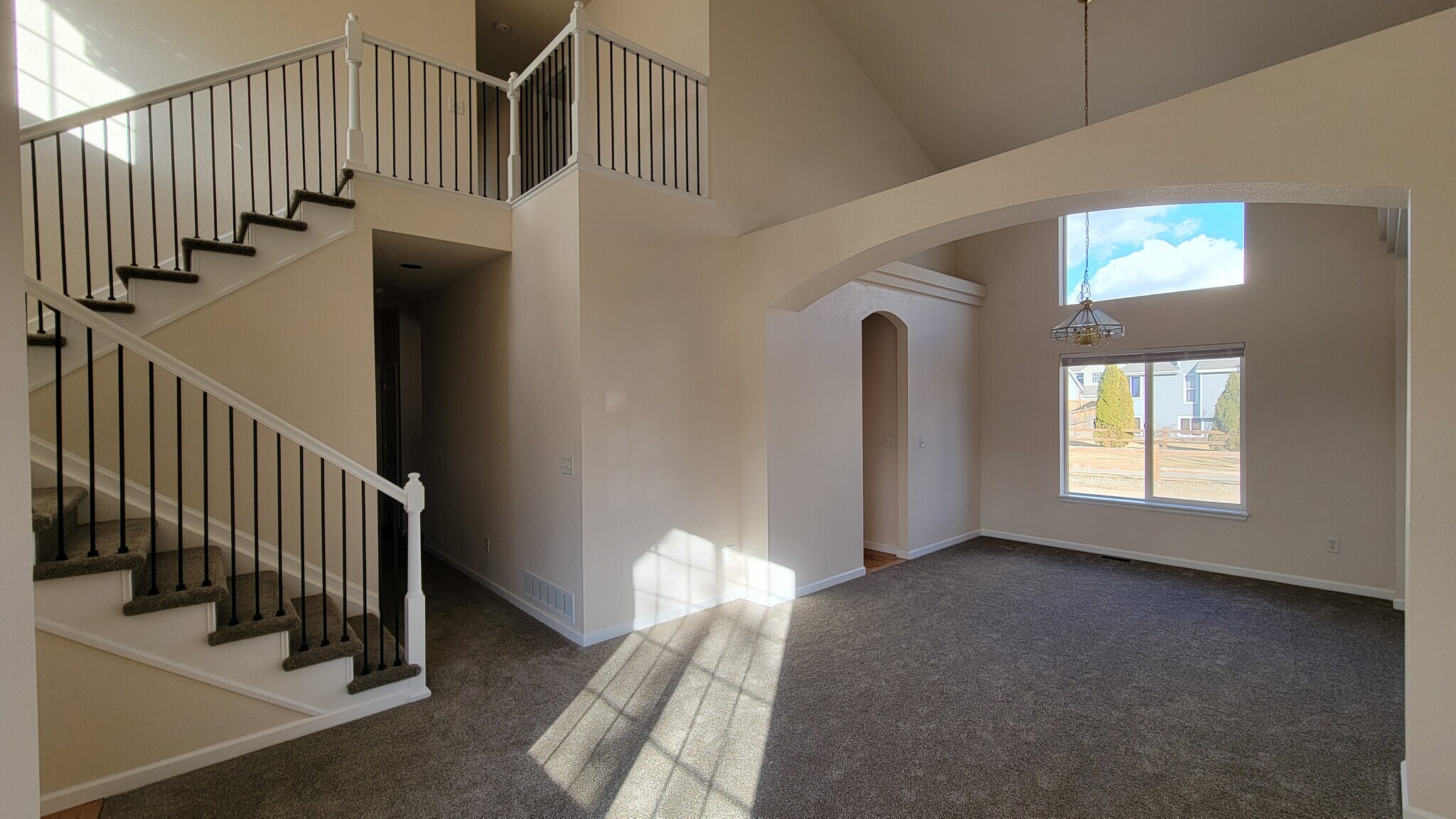 Building Photo - 307 Graham Lane