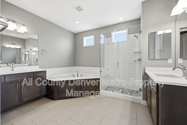 Building Photo - 16910 W 95th Pl