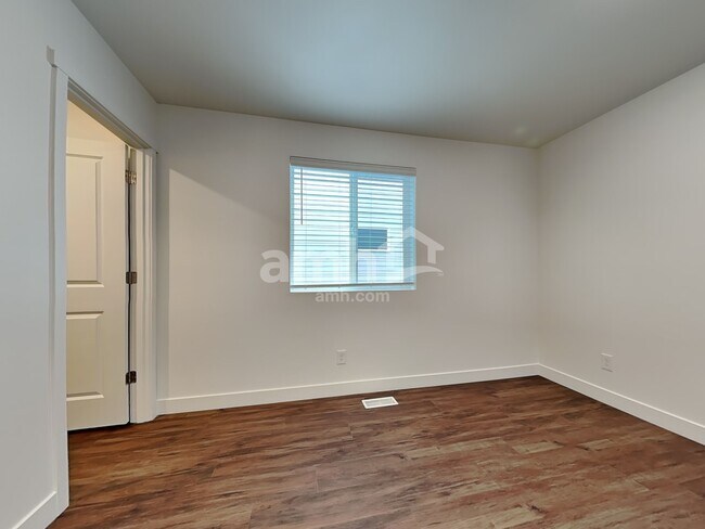 Building Photo - 7929 Selah St SW