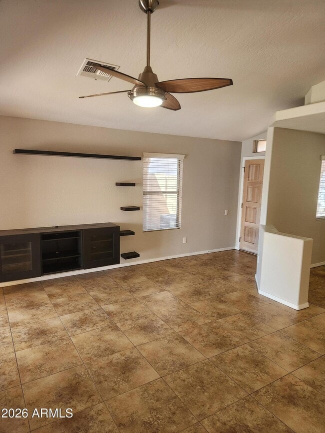 Building Photo - 8375 W Bluefield Ave