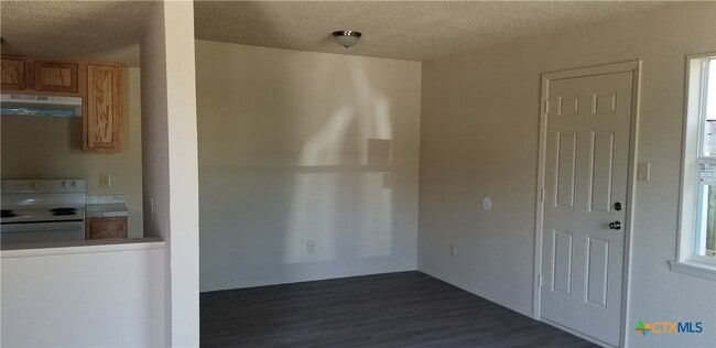 Building Photo - 4501 Chase Ct