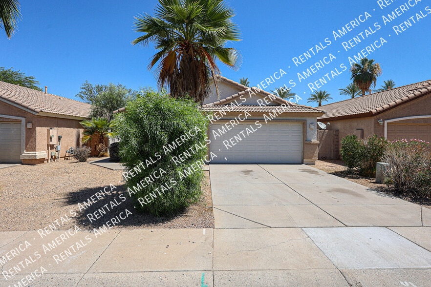 Building Photo - 13182 W Cypress St