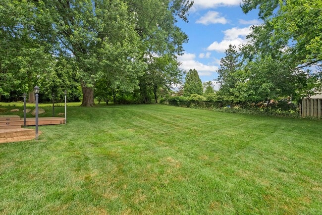Building Photo - 4 Bed 3 Bath - Silver Spring Single Family...