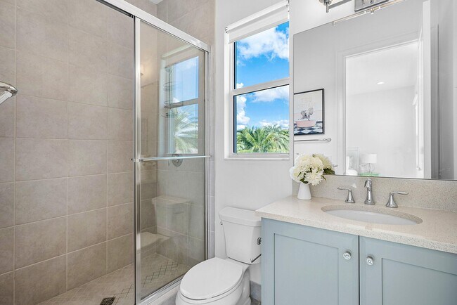 Building Photo - 19863 Meadowside Ln