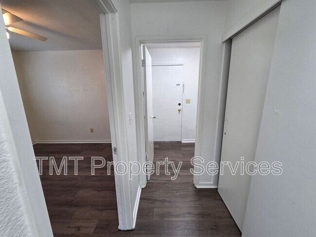 Building Photo - 2234 Wall St